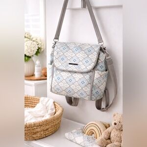 Petunia Pickle Bottom Diaper Backpack Bag Convertible Blue Gray Print